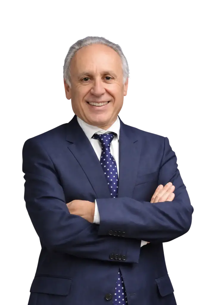 Óscar Bravo, abogado Director